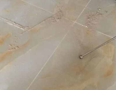 阿城瓷砖空鼓维修公司分享粘合剂选择不当在瓷砖铺贴过程中可能导致以下问题