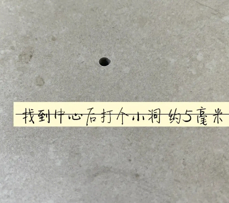 阿城瓷砖空鼓维修公司专业解答在瓷砖铺贴过程中，如果砂料搅拌不均匀，将会带来以下问题